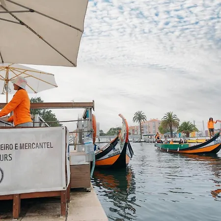 Do Mercado מלון 2*