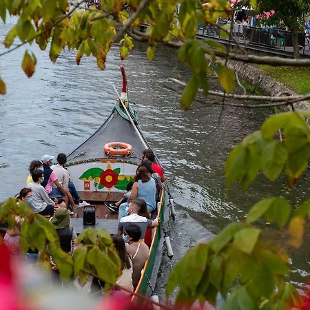 Do Mercado מלון 2*