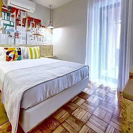 Do Mercado Otel 2*