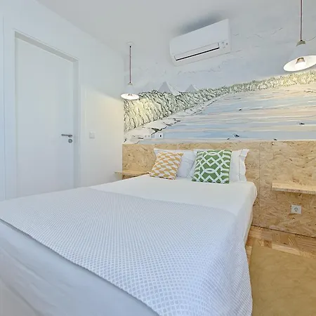 Otel Do Mercado 2*