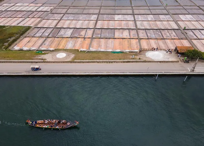 מלון Do Mercado 2*